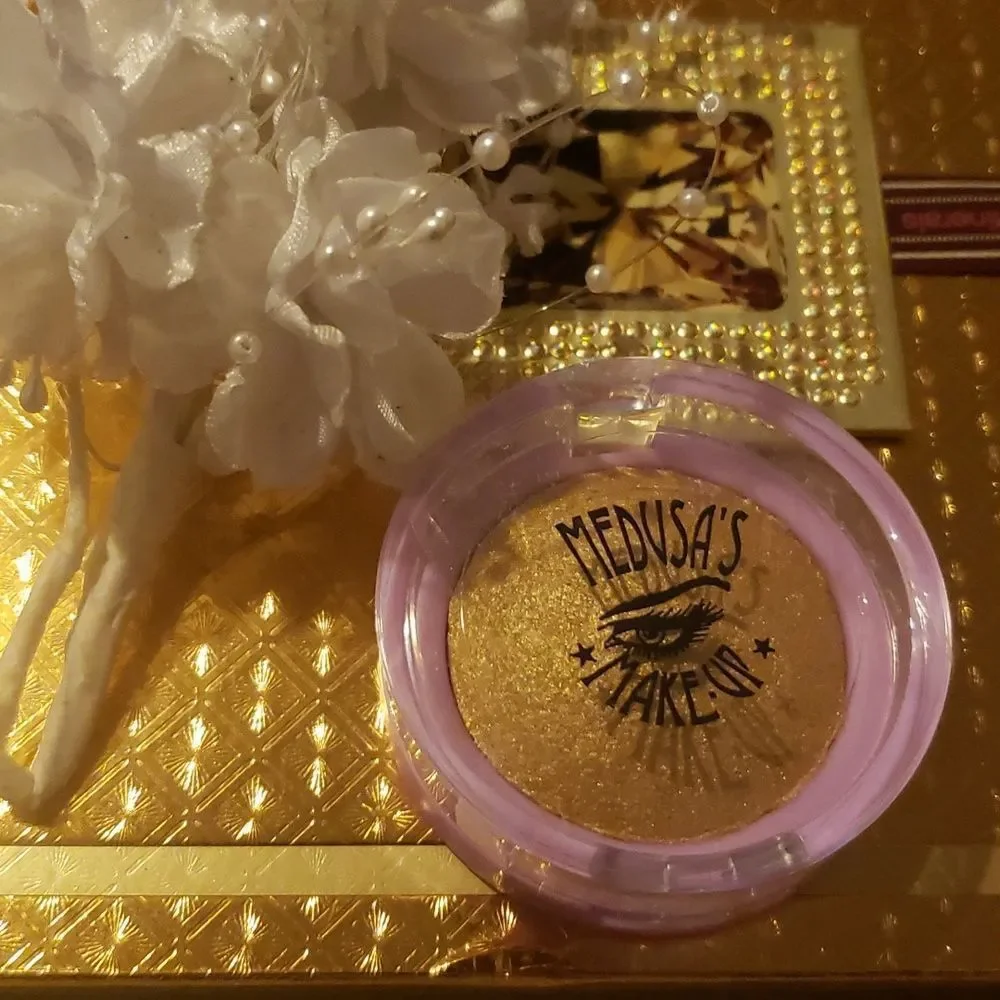 🌟HP🌟❇️🧚‍♀️WOKE Medusa's Makeup Baked Eyeshadow Single NWT